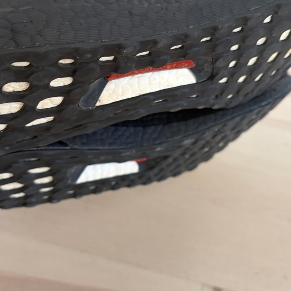 adidas ultraboost dna red black mens sz 11.5 - Picture 11 of 16